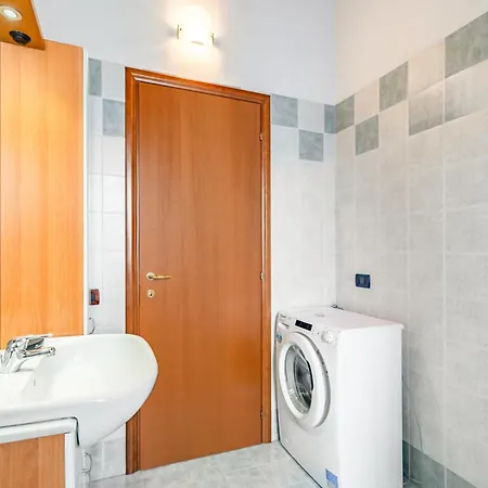 Valtenesi - Pool - By Host4u דירה